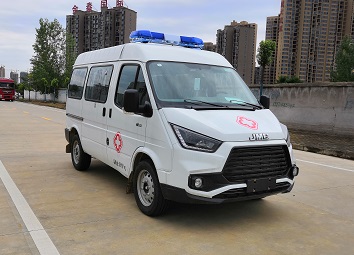 程力威牌CLW5044XJHJ6型救护车