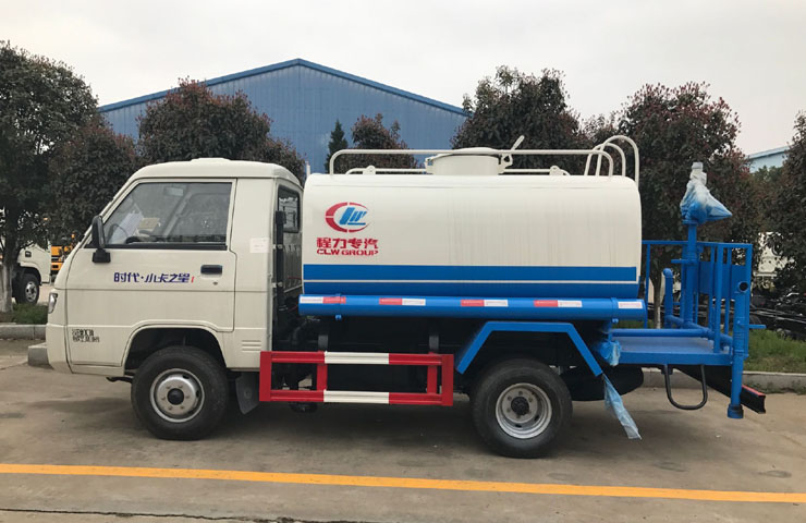 福田时代洒水车